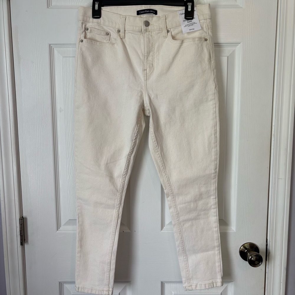 Calvin Klein Jeans Women’s Size 10P/30 Mid Rise Skinny Petite Off-White Denim